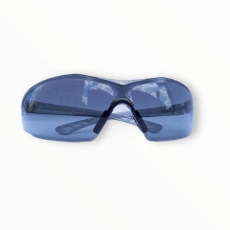 FOKOZOTTAN TÖRÉSÁLLÓ NAPSZEMÜVEG