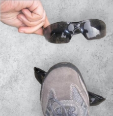 FOKOZOTTAN TÖRÉSÁLLÓ NAPSZEMÜVEG